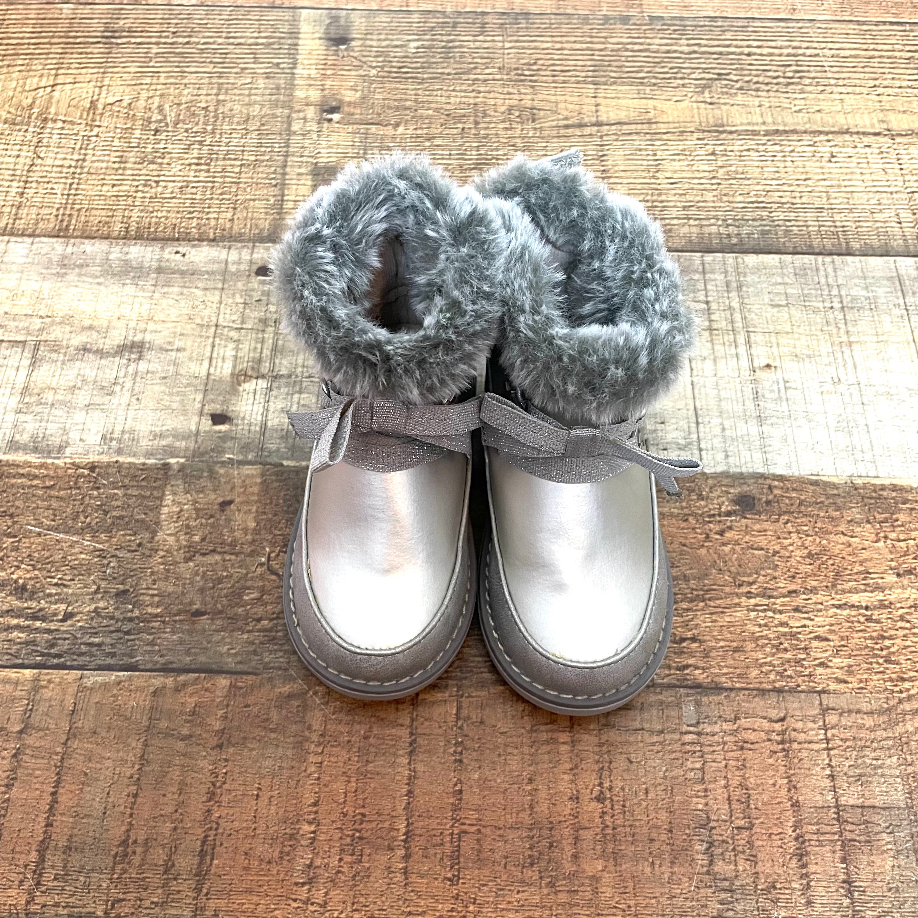 Mayoral Silver Faux Fur Boots- Size 22 (US 5.5, like new!) Online Hot Sale