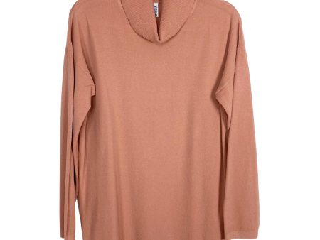 VII Show Long Sleeve Turtleneck Top NWT- Size L Online Sale