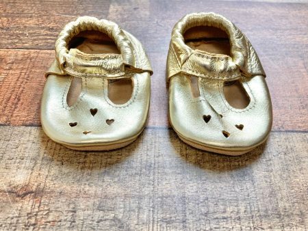 Bird Rock Baby Gold Leather Mary Janes- Size 4 Online now