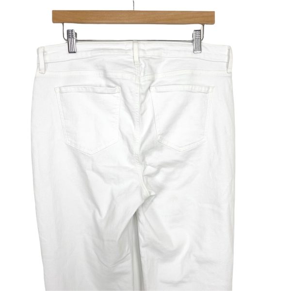 Curves 360 by NYDJ White Jeans- Size 10 Short (Inseam 25.5”) For Sale