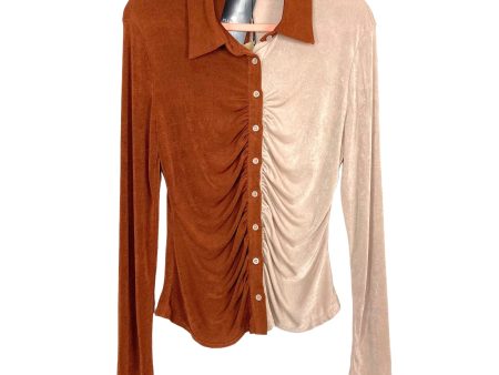 Aaron & Amber Bronze Tan Button Up Top NWT- Size L Online