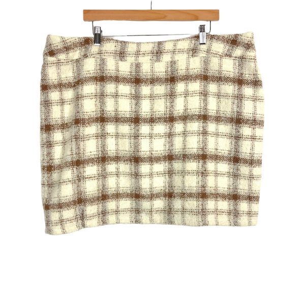 Amaryllis Taupe Plaid She s the One Skirt- Size 2X (sold out online) Fashion