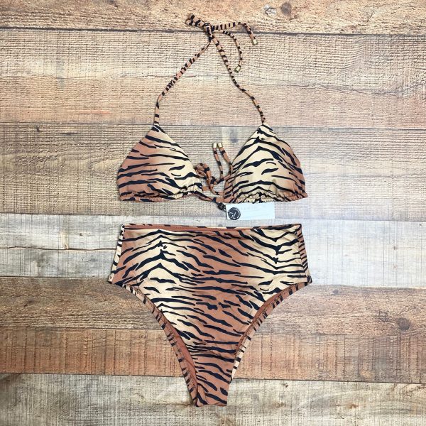 Vitamin A Animal Print Padded Bikini Top NWT- Size M 8 (we have matching bottoms) on Sale