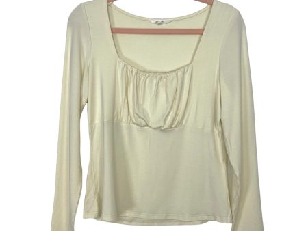 Amaryllis Cream Ruched Long Sleeve Top- Size XL (sold out online, see notes) Supply