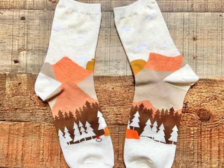 No Brand Adult Mountain Scene Socks- Size ~7 8 Online Hot Sale